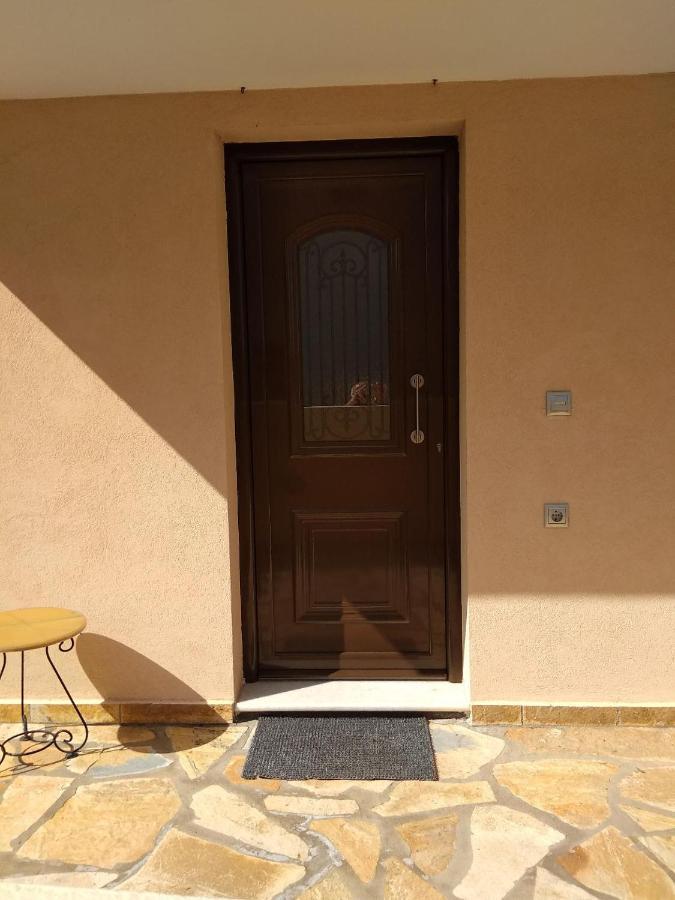 Apartmán Ήσυχο Σπίτι Στη Ναύπακτο Nafpaktos Exteriér fotografie
