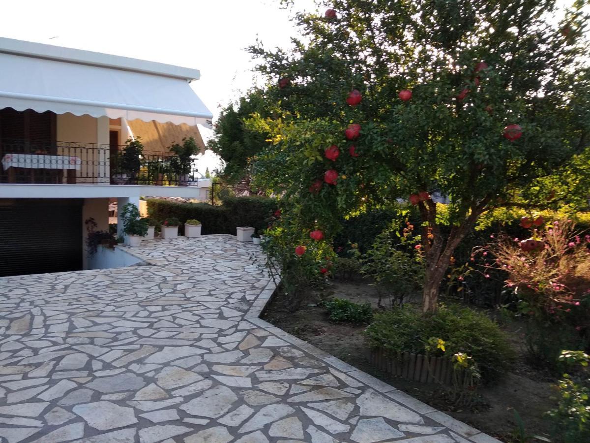 Apartmán Ήσυχο Σπίτι Στη Ναύπακτο Nafpaktos Exteriér fotografie